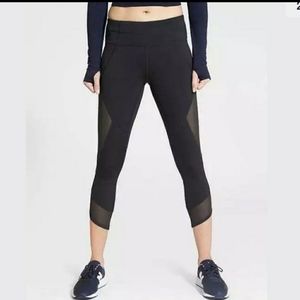 Athleta Aura Sonar Mesh Capri